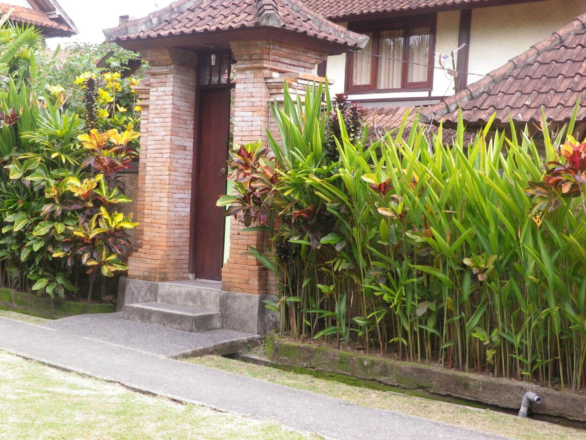 Bali Breeze Bungalows Ubud Værelse billede